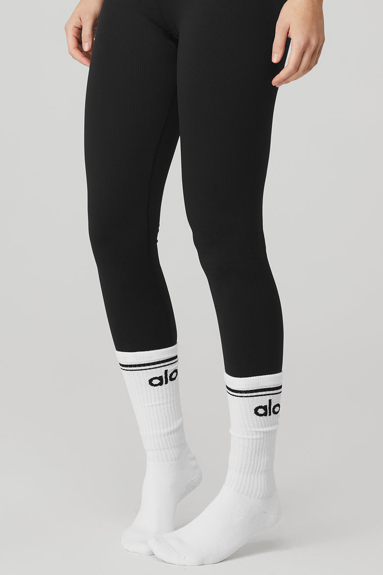 Throwback Barre Socks