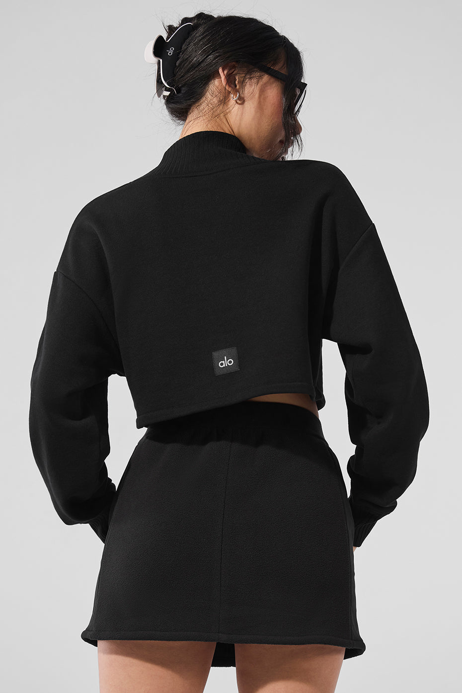 Serenity short cover-up sweater "OUT OF STOCK"