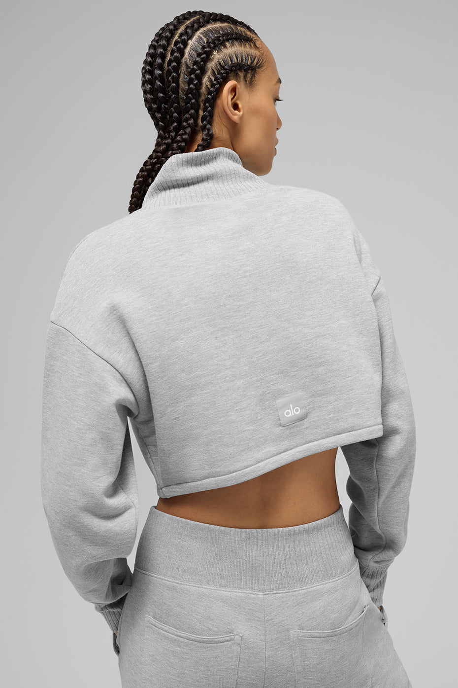 Serenity short cover-up sweater "OUT OF STOCK"