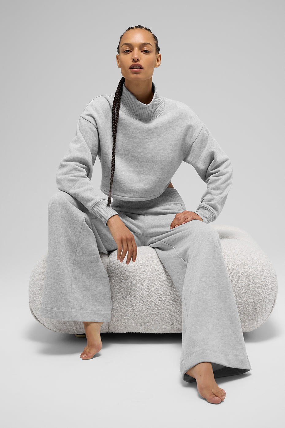 Serenity short cover-up sweater "OUT OF STOCK"