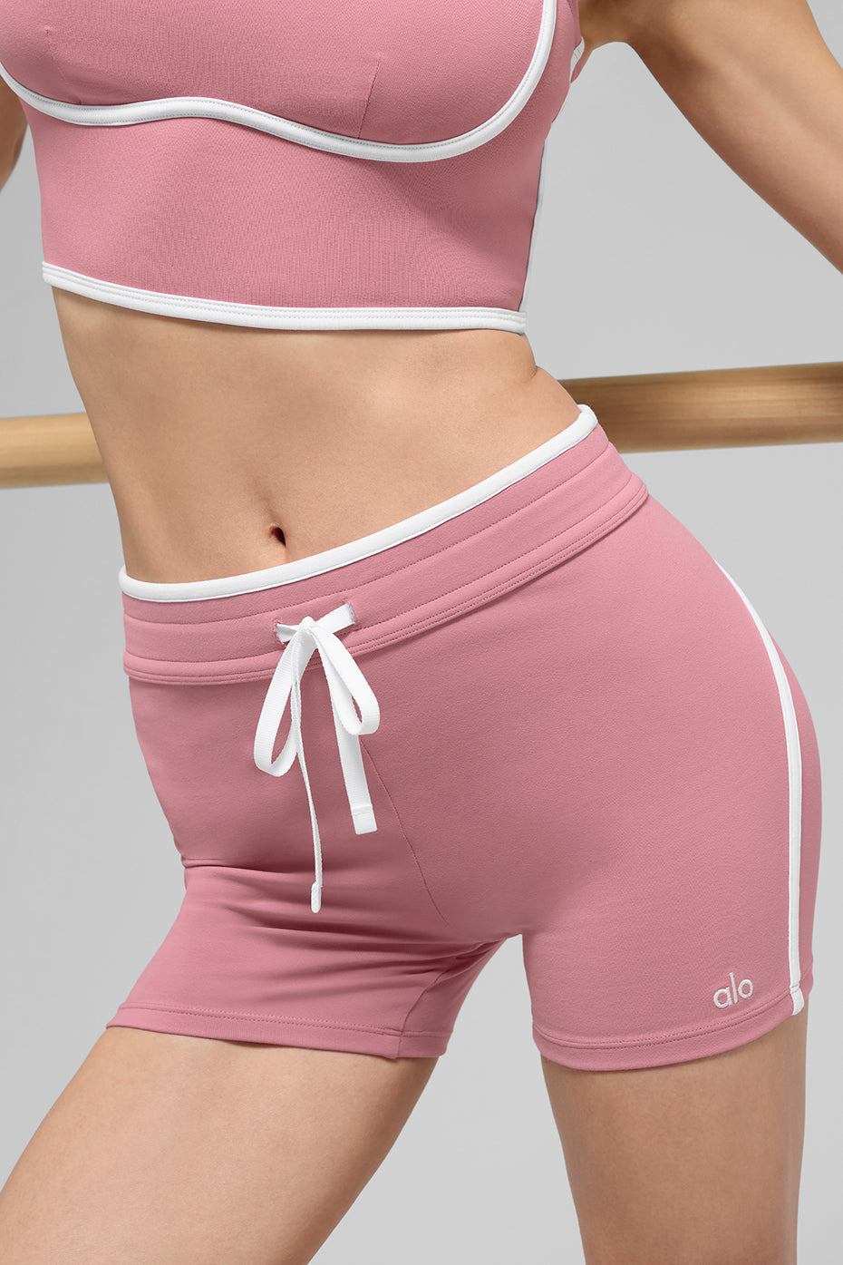 Short Airbrush Race Pace taille haute 4"